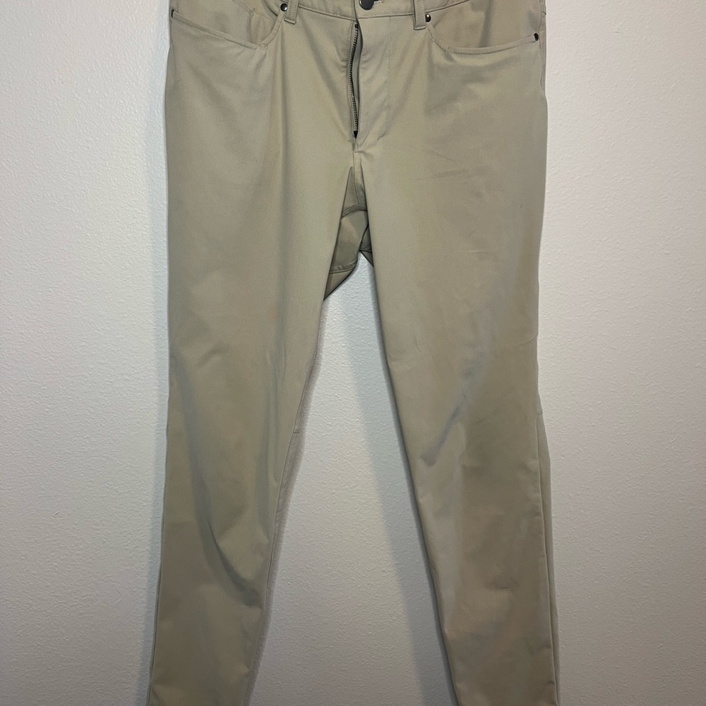 Lululemon ABC Warpstream Skinny Fit Pants